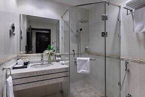 Warwick Al Jubail Hotel