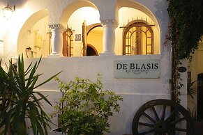 De Blasis Hotel & Cowork