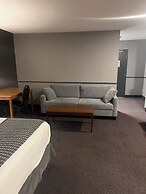 Travelodge by Wyndham Brandon