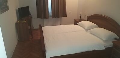 Hotel Minerva