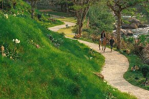Blanket Riverside Resort & Spa | Luxury Resorts in Munnar Kerala
