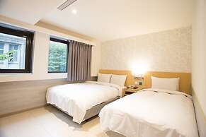 Rainbow Hotel