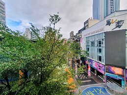 Rainbow Hotel