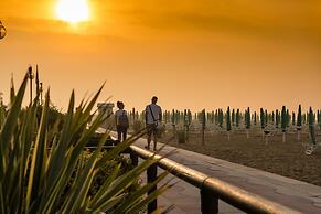 Baia del Mar Beach Boutique Hotel