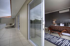 Luxury Seaside Homes