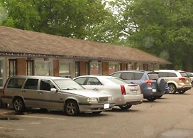 Skyline Motel