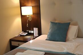 Forward Aparthotel