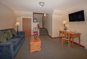 Painter's Lodge