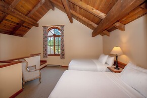 Painter's Lodge
