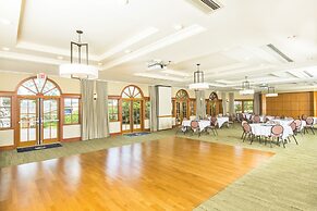 Painter's Lodge