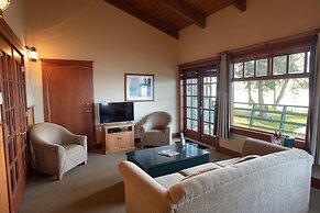 April Point Resort
