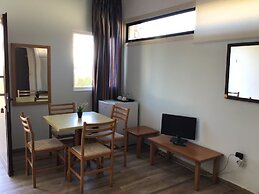 Florea Hotel Apartments