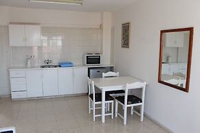 Florea Hotel Apartments