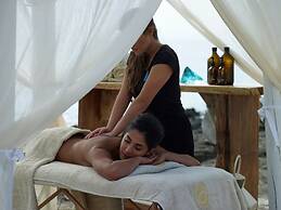 Alas Resort & Spa