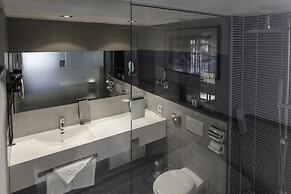Pearl Hotel