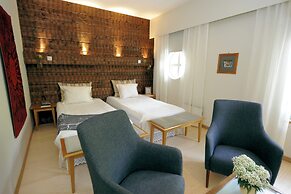 Krapi Hotel