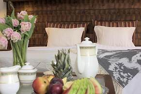 Krapi Hotel