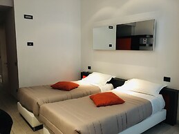 Blue Shades Aparthotel
