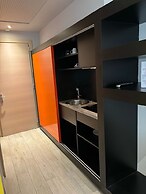 Blue Shades Aparthotel
