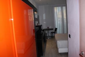 Blue Shades Aparthotel