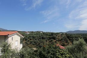 Apollon Apartments