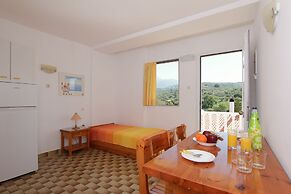 Apollon Apartments