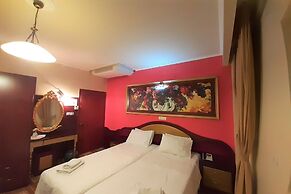 Astoria Hotel