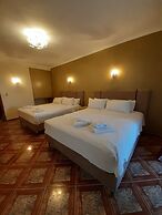 Astoria Hotel