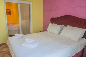 Astoria Hotel