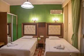 Astoria Hotel