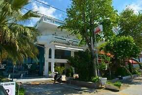 Astoria Hotel