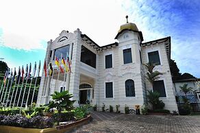 Fenix Inn