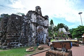 Fenix Inn
