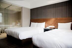KDM Hotel