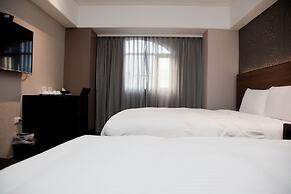 KDM Hotel