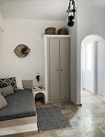 Achlia Hotel