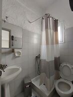 Achlia Hotel