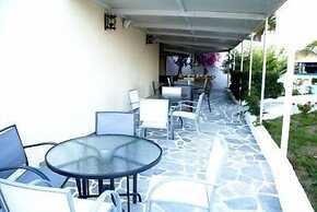 Achlia Hotel