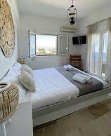 Achlia Hotel