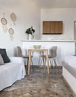 Achlia Hotel