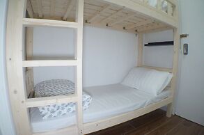 Tung Wo Guest House