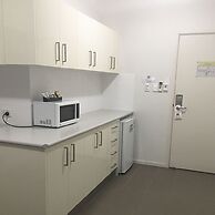 Gladstone City Central Apartment Hotel