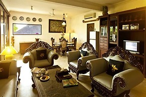 Palm Garden Hotel