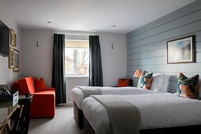 The Bridge Hotel