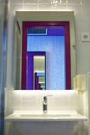 Hostel Link
