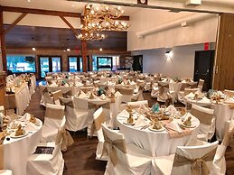 Bayshore Inn & Spa