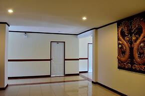 Outdoor Inn Kata Hotel