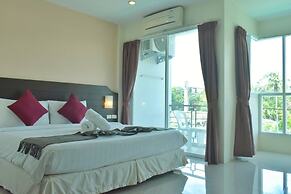 Outdoor Inn Kata Hotel