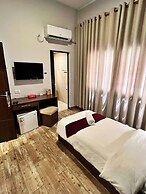 The Sydney Hotel