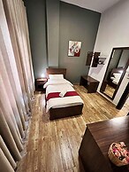 The Sydney Hotel